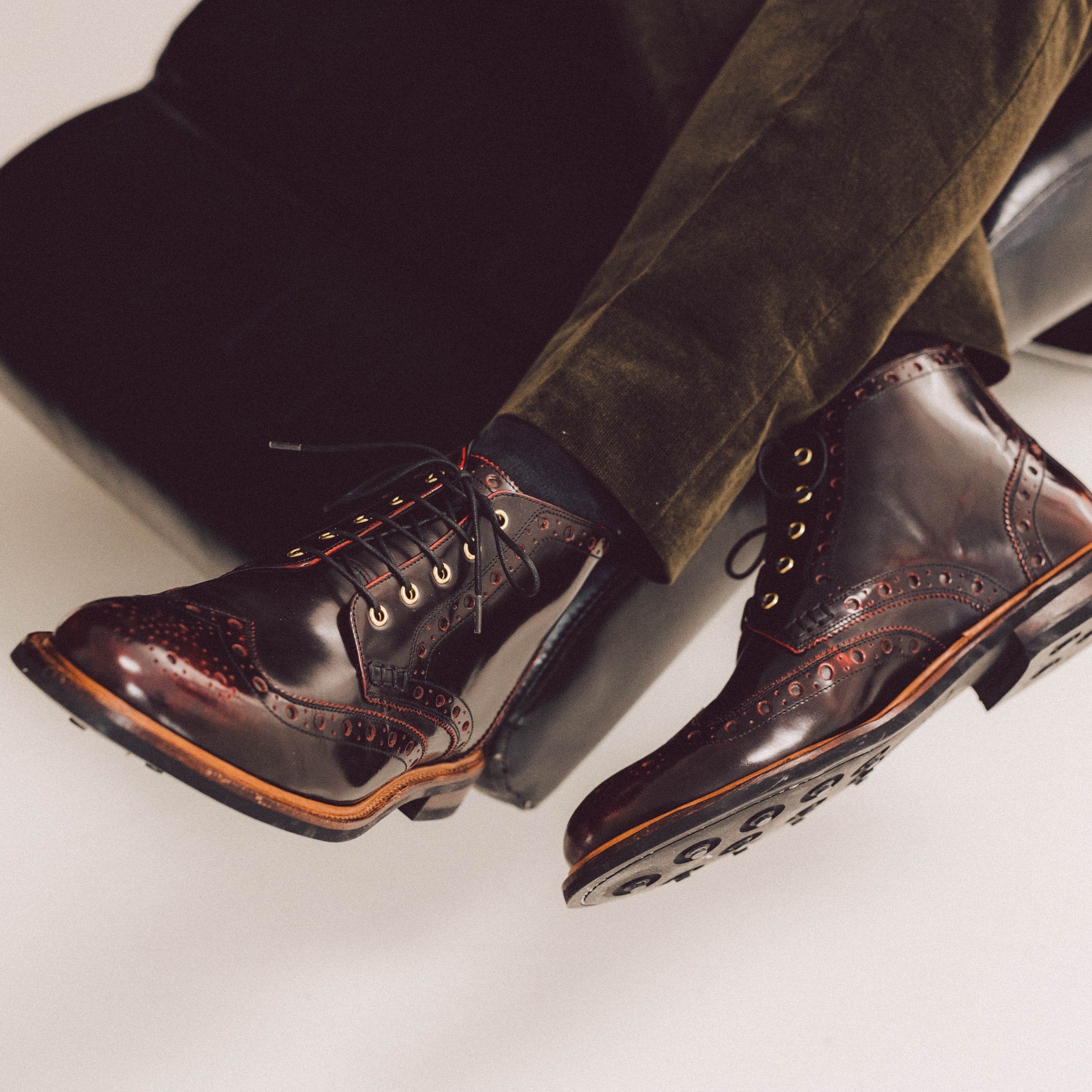 Harry Rub Off Burgundy