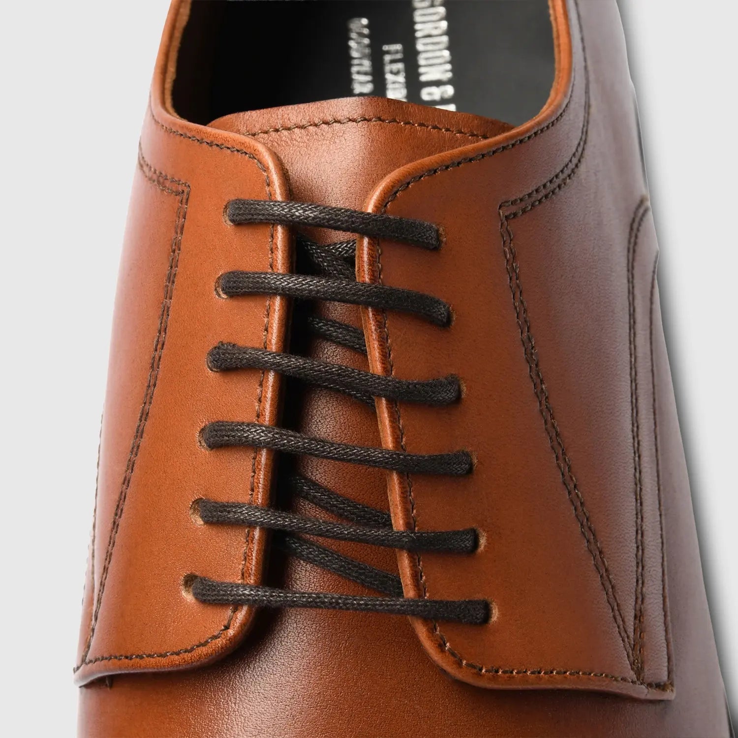 Levet Premium British Tan