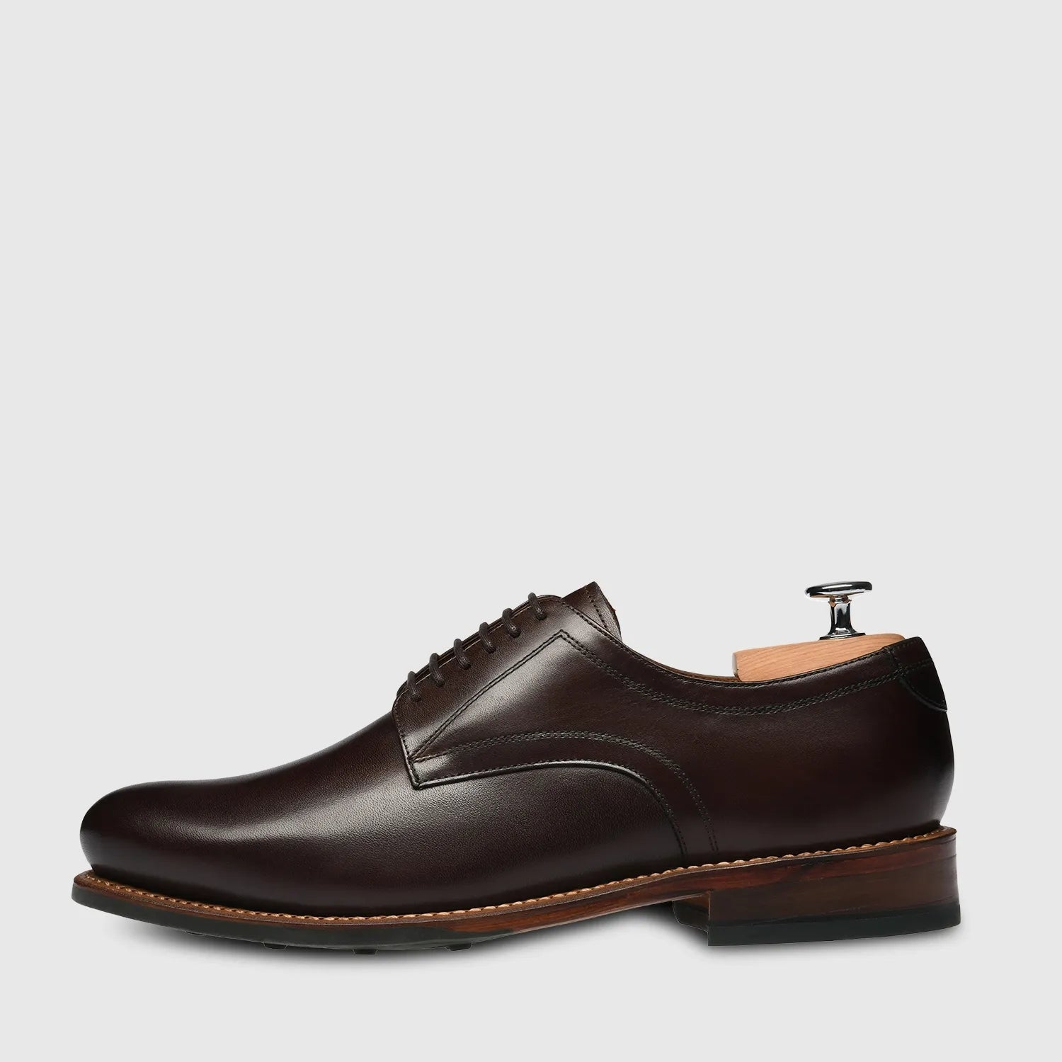 Levet Premium Brown