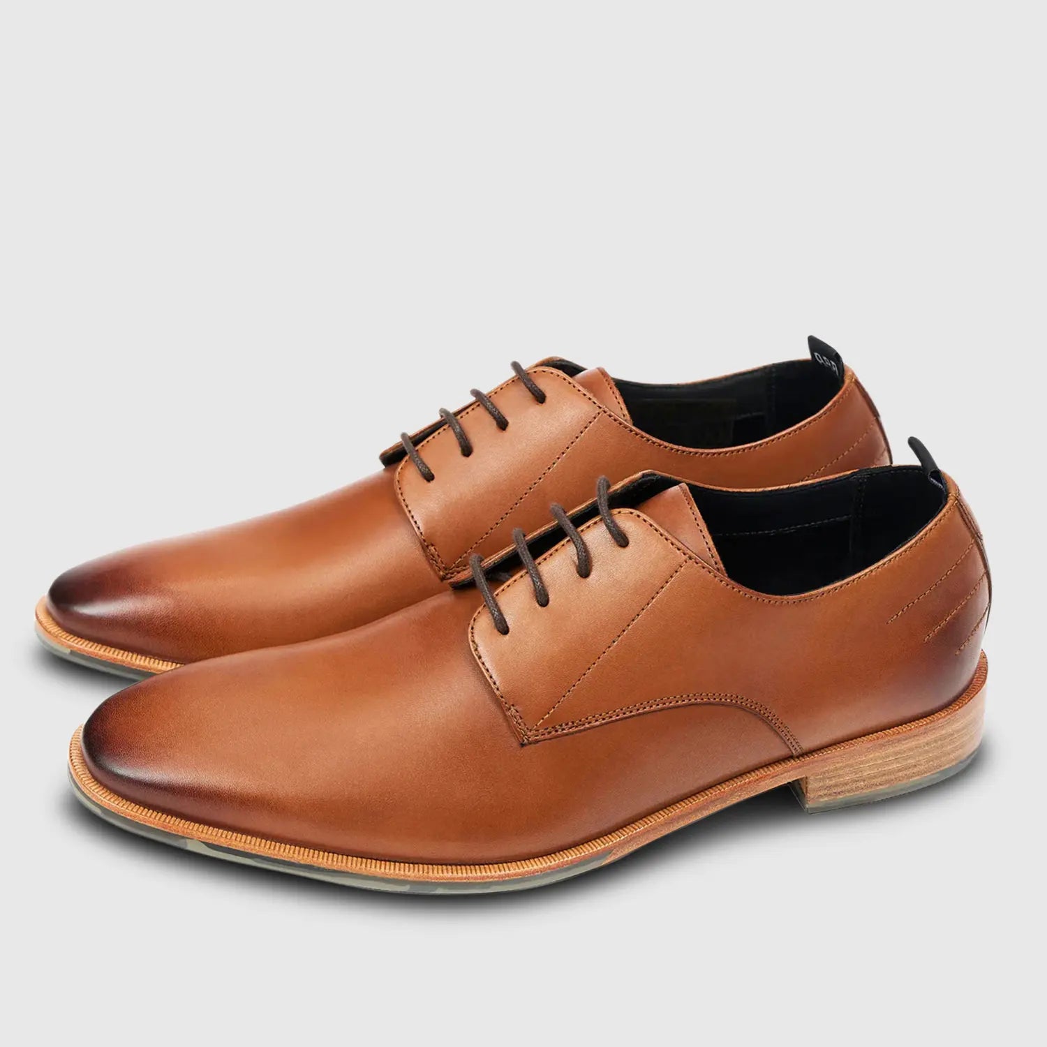 Leon Cochin Plain Derby Tan