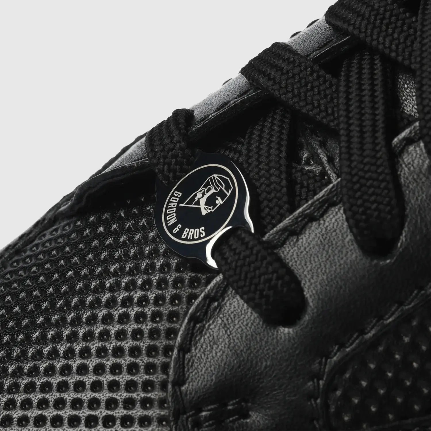 Toni Cochin Holes Black
