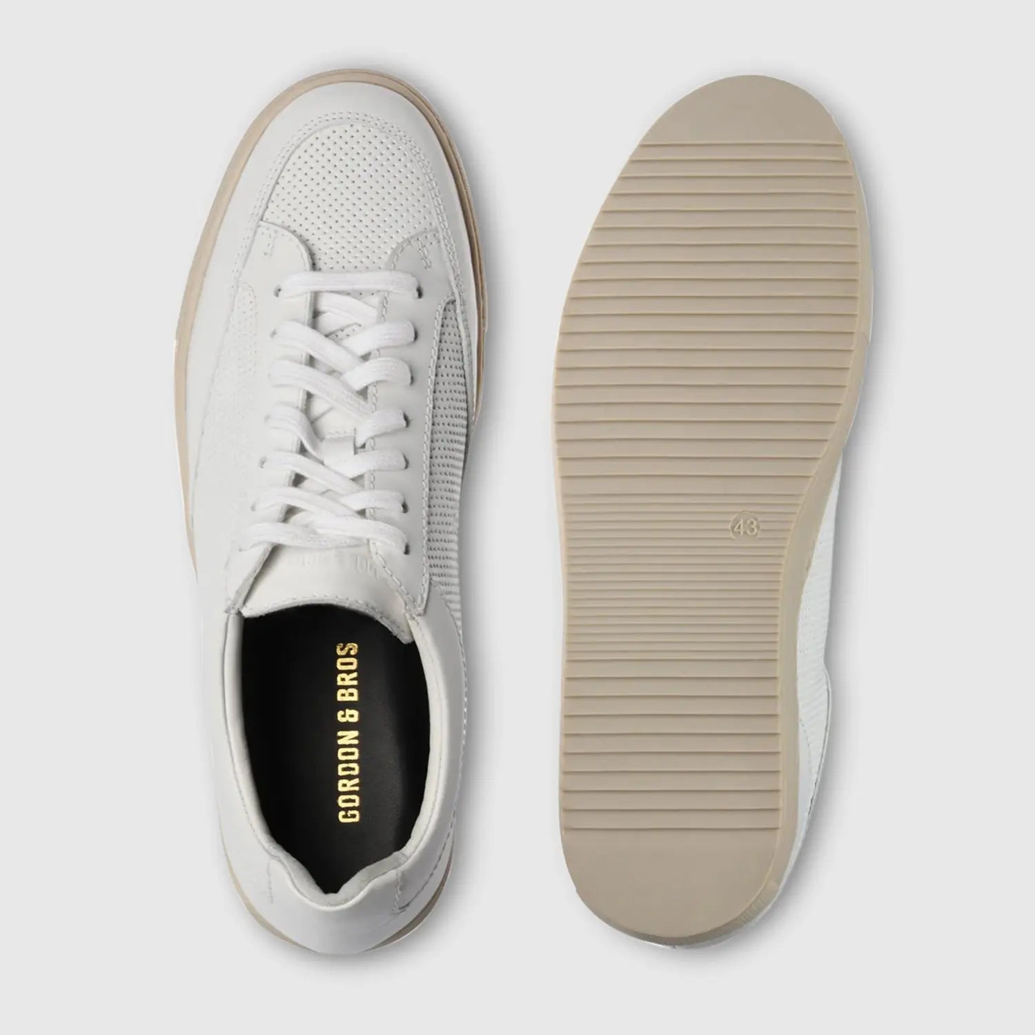 Toni Cochin Holes White