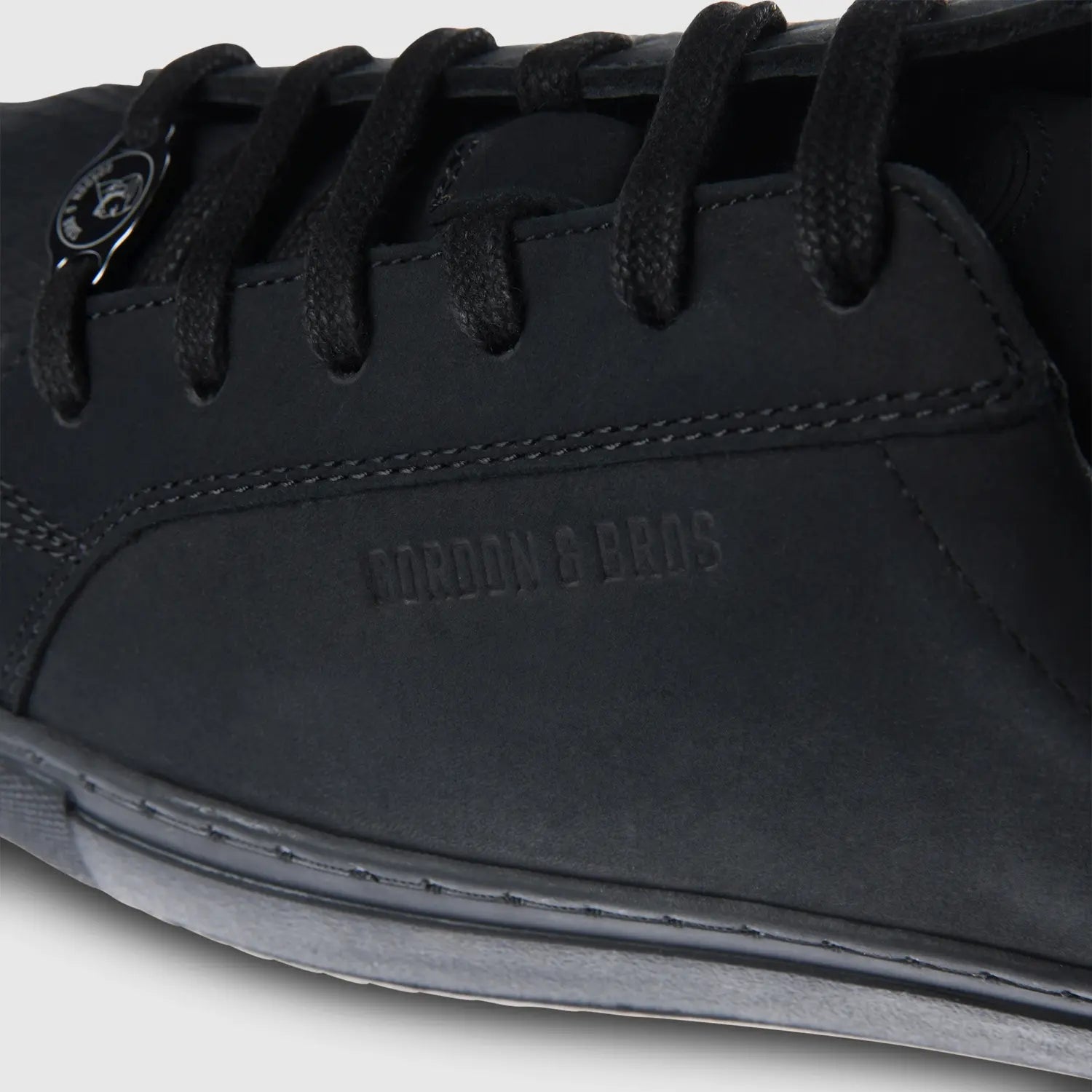 Toni Nubuck Black