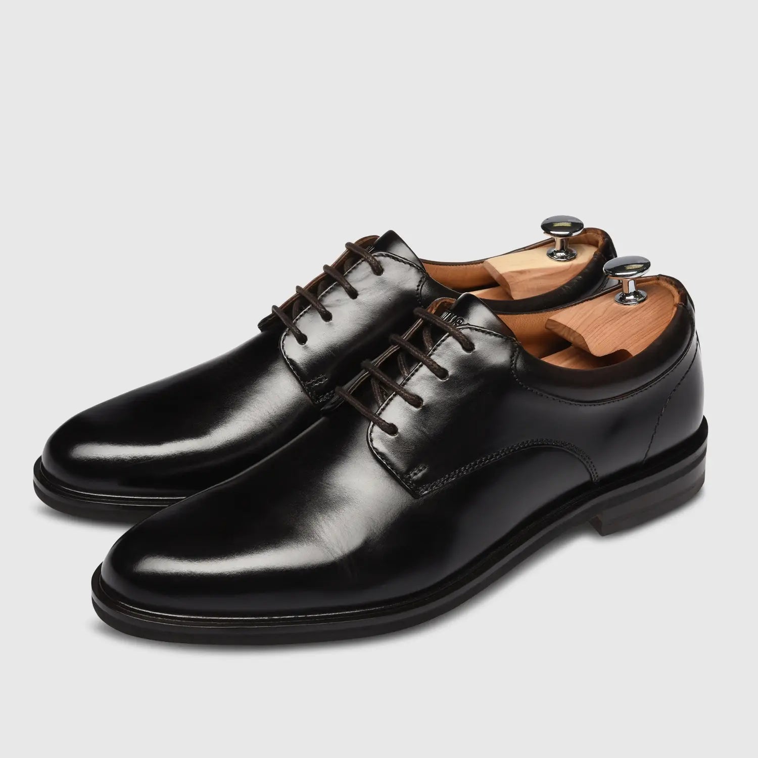 Vince Stroud-Shine Dark Brown