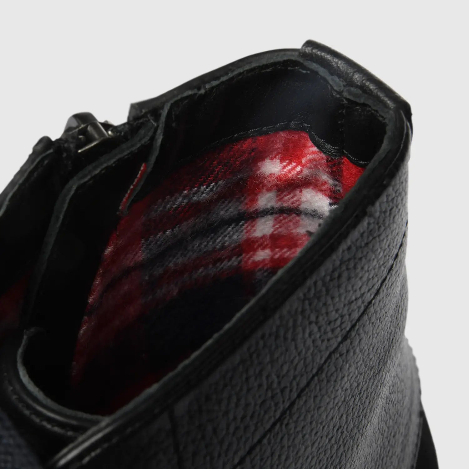 Alessio Milled Captoe Black