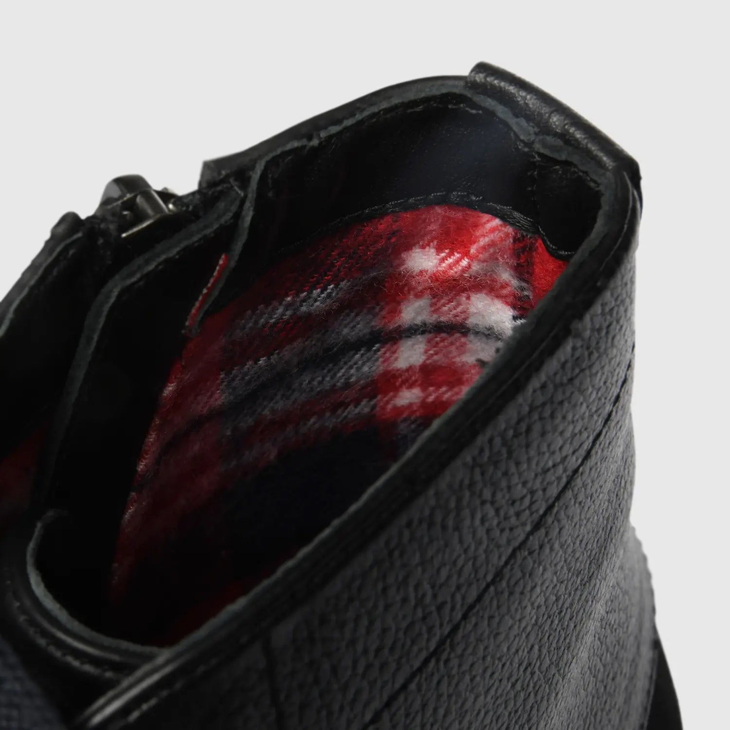 Alessio Milled Captoe Black