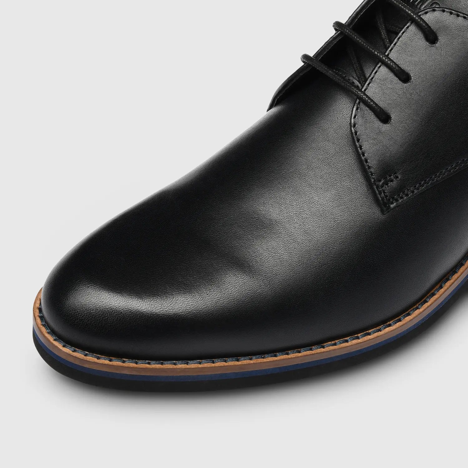 Vince Adigo Stripe Black