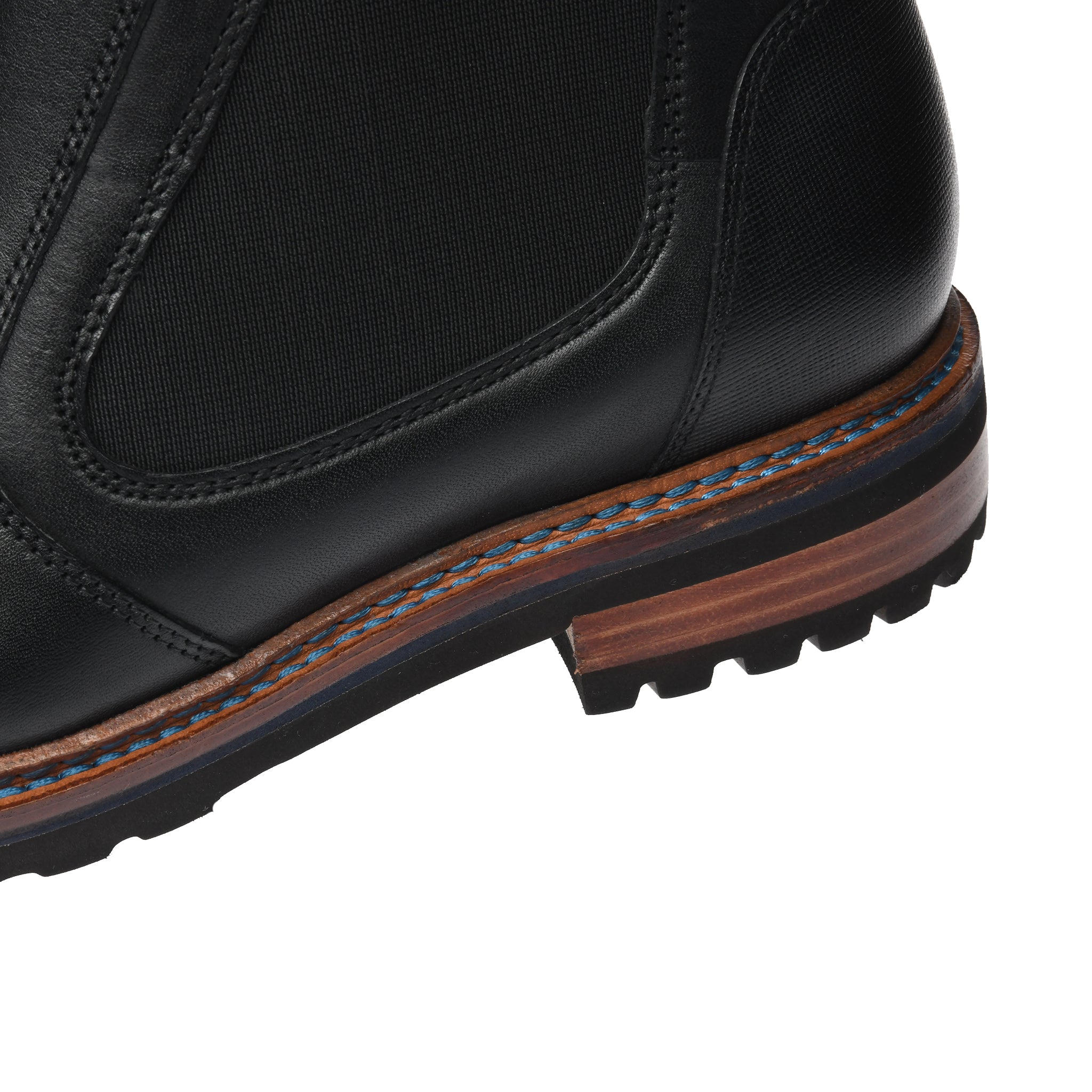 Core Cochin Black