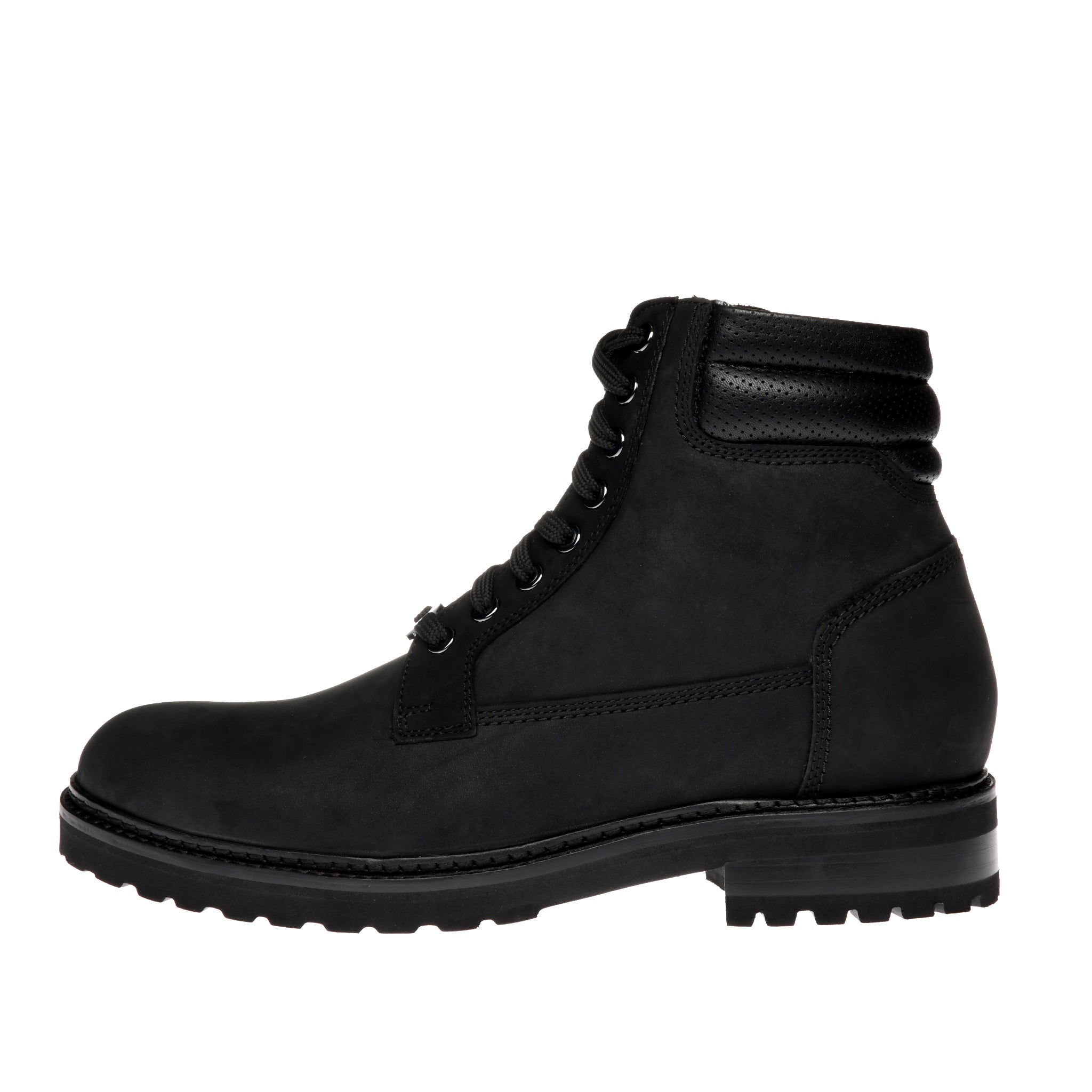 Core Nubuck Black