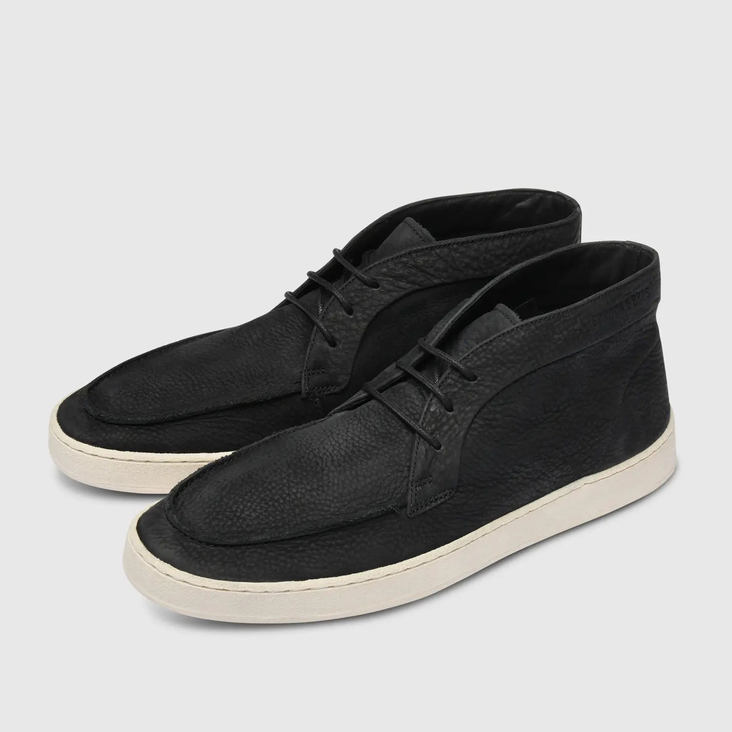 Garry Nubuck Chukka Boot Black