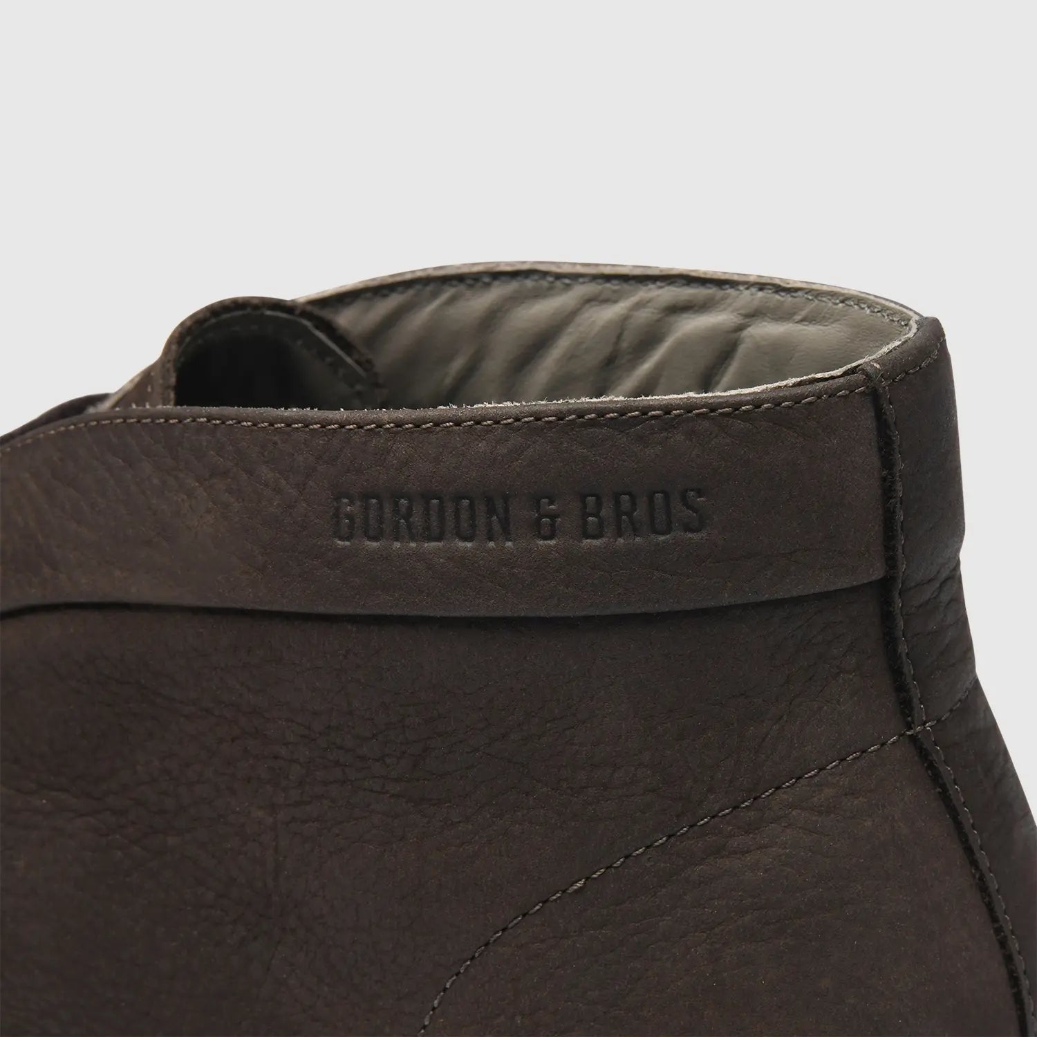 Garry Nubuck Chukka Boot Whisper