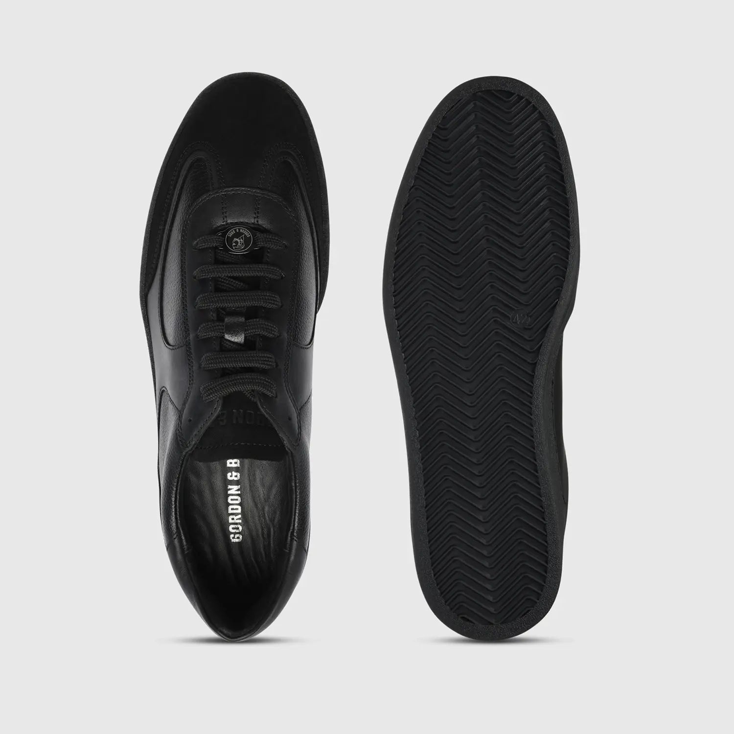Garry Suede Black