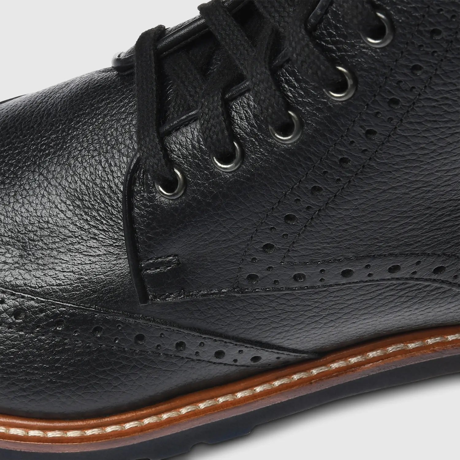 Alessio Milled Wing Tip Black