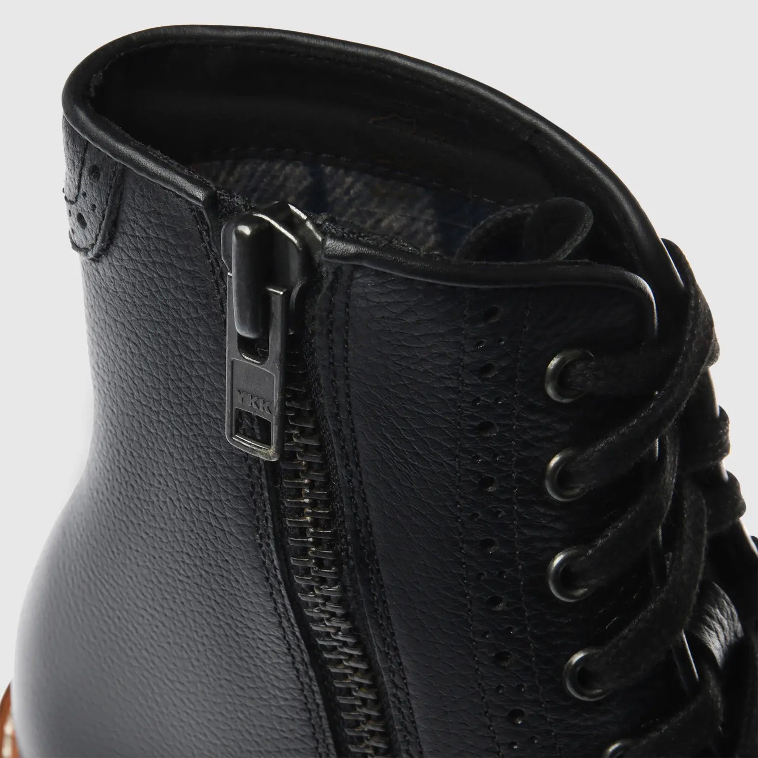 Alessio Milled Wing Tip Black