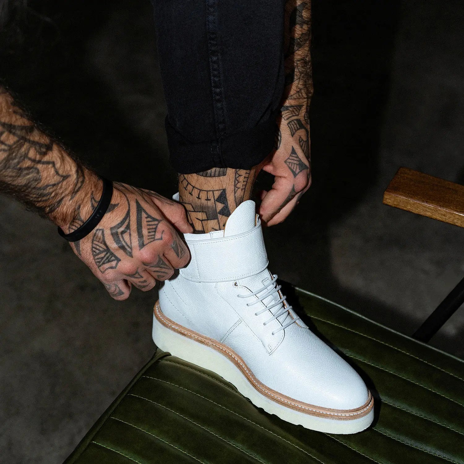 Luca Milled Light Weight Eva Sole White