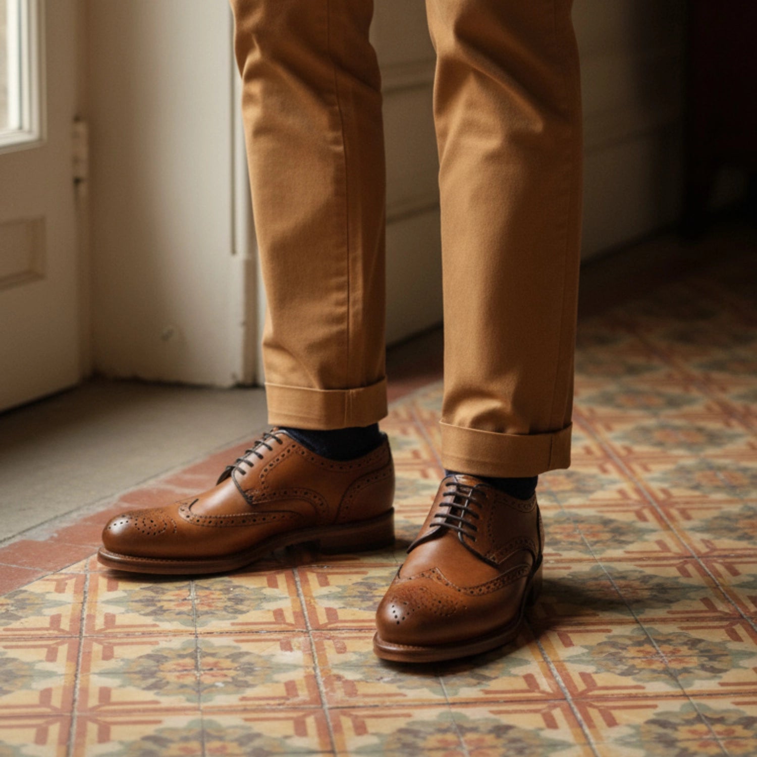 UNIQUE - LEVET CRUST BRITISH TAN