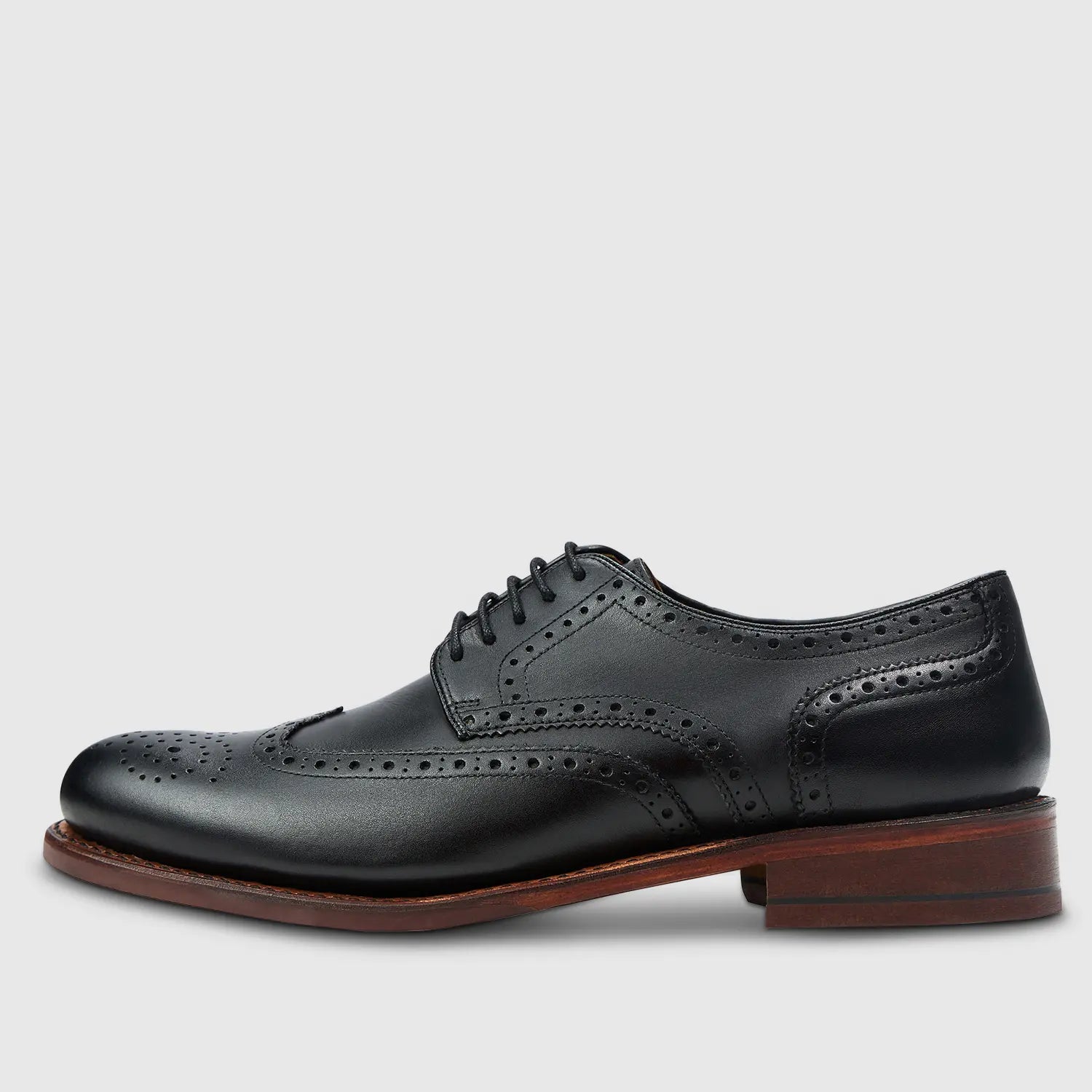 Levet Milled Pull Up Black