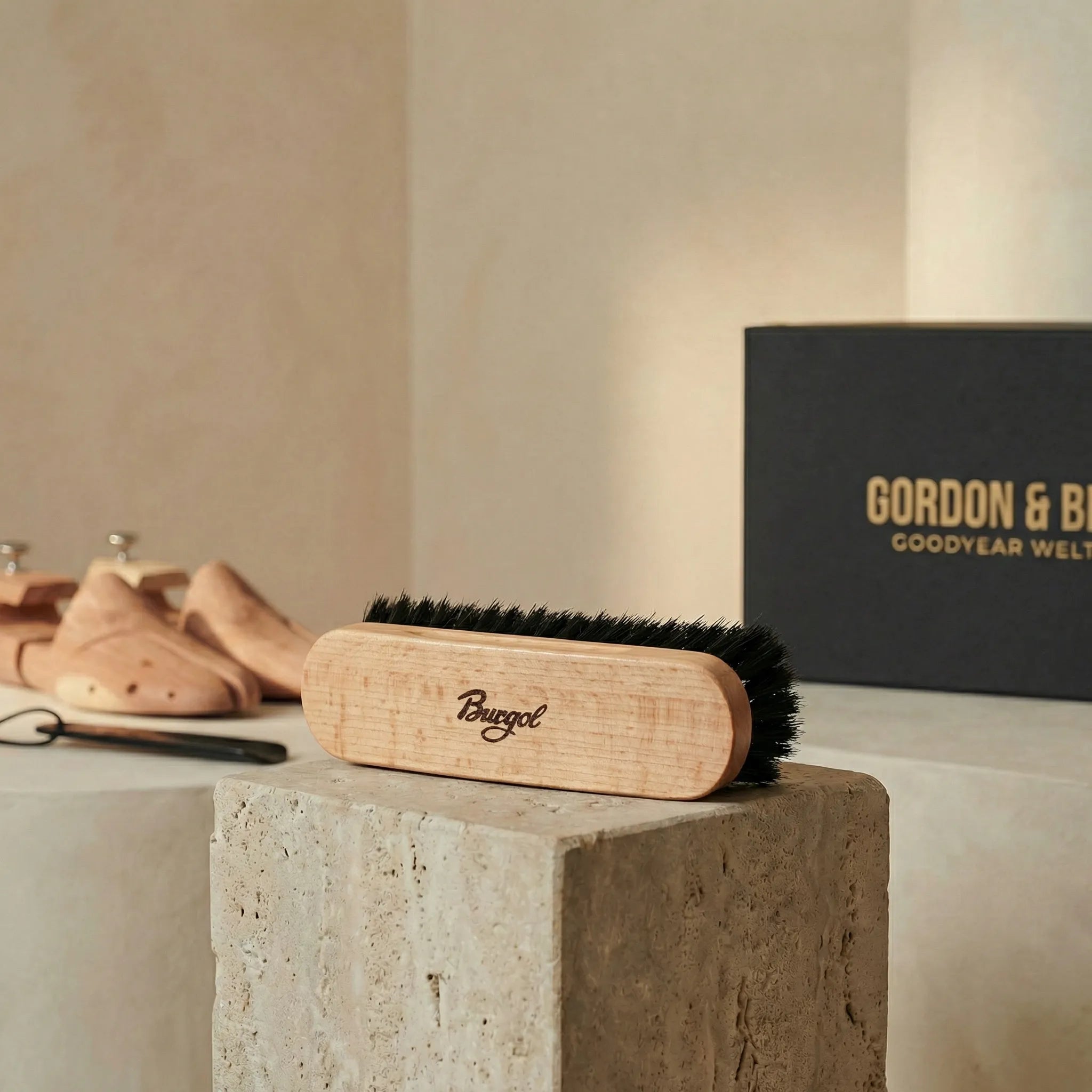 Burgol Rosshaarbürste Dunkel