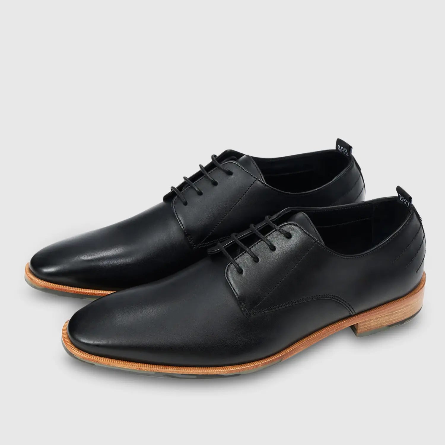 Leon | Cochin | Plain Derby | Black