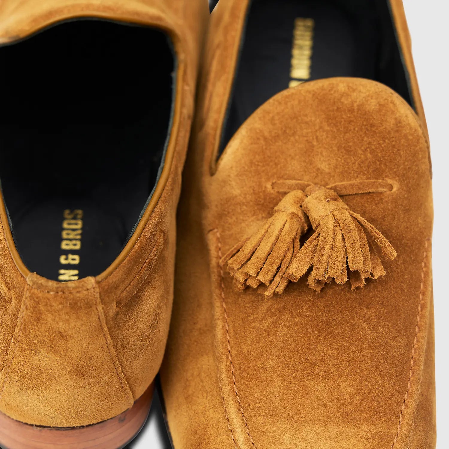 Renzo Suede Tassel New Snuff