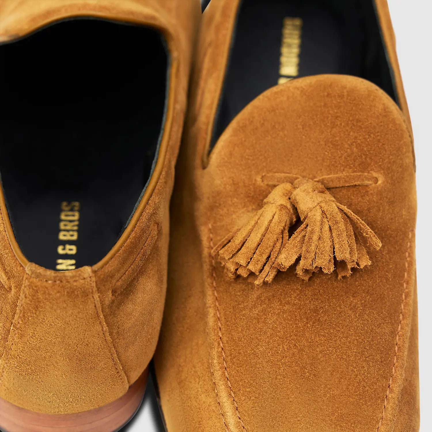 Renzo Suede Tassel New Snuff