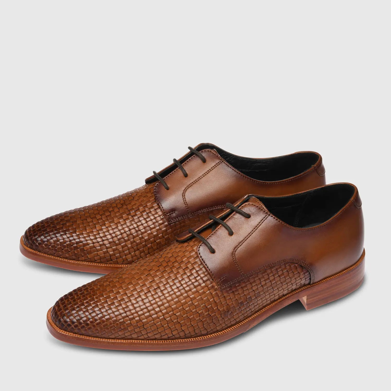 Lorenzo Cochin/Mesh Cognac