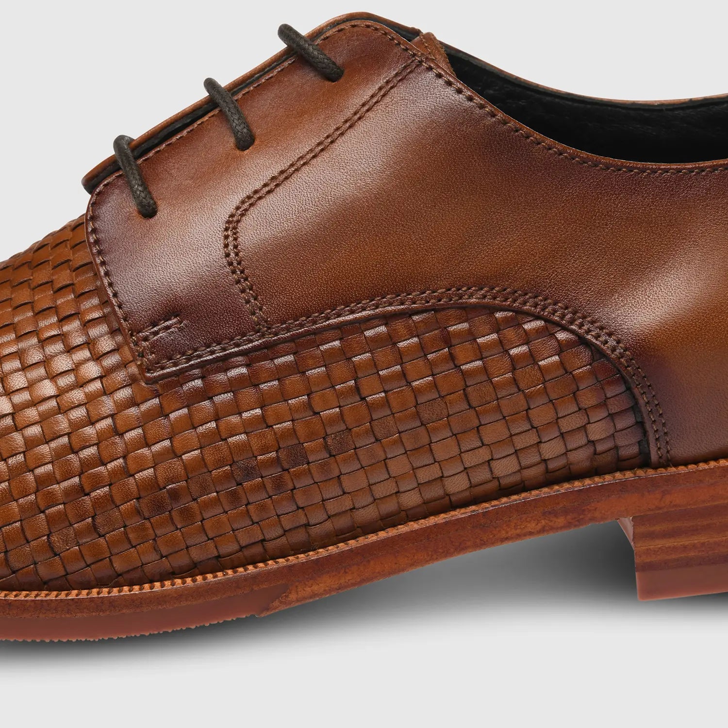 Lorenzo Cochin/Mesh Cognac