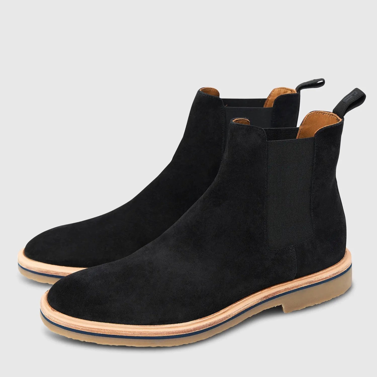 Alessio | Suede | Light Sole | Black