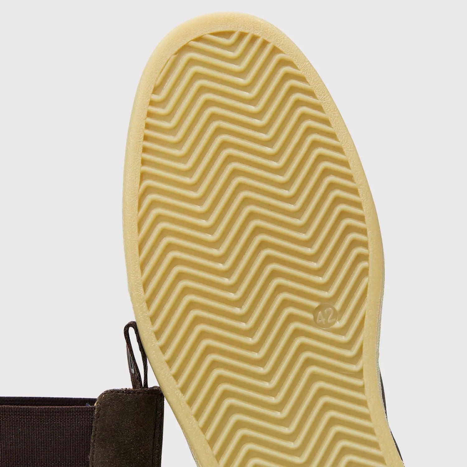 William Suede Dark Brown
