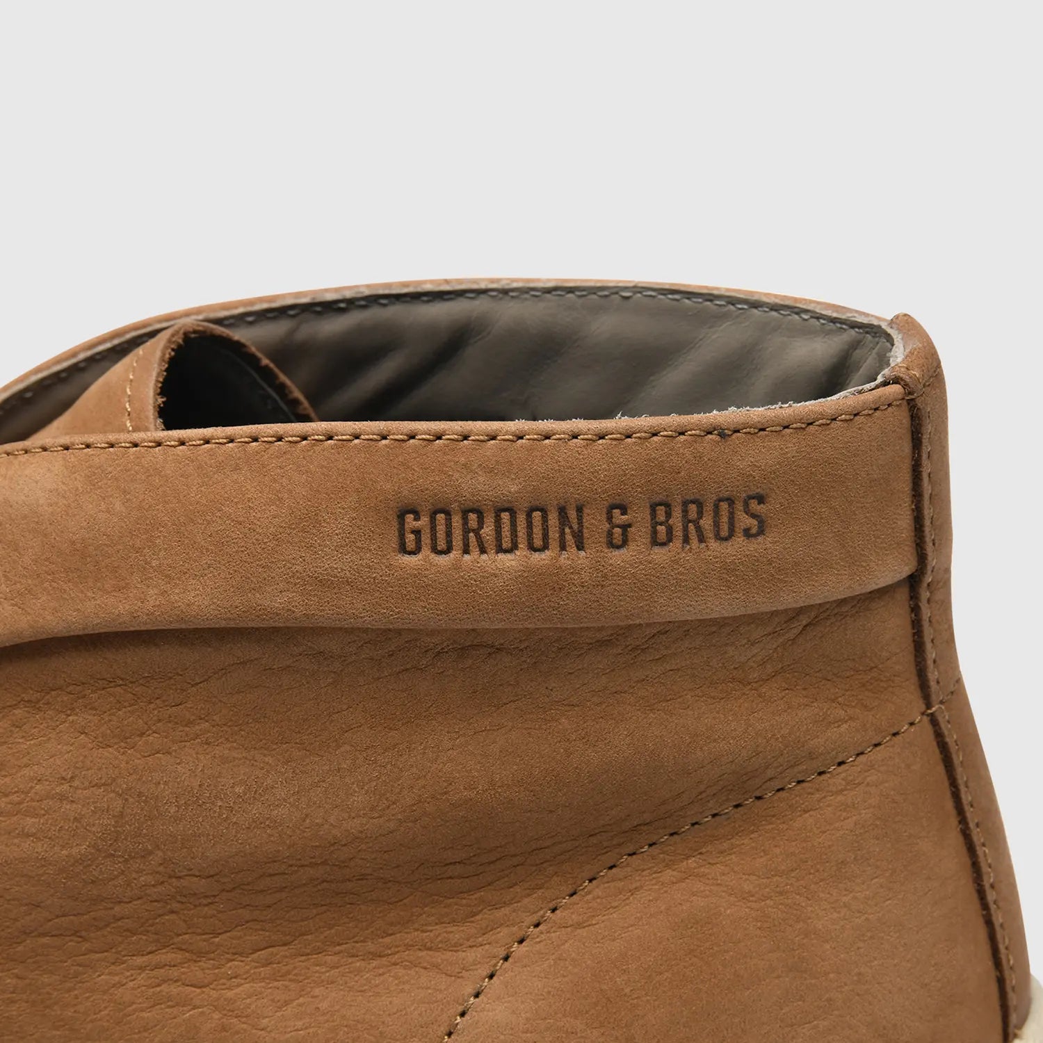 Garry Nubuck Chukka Boot Tobacco