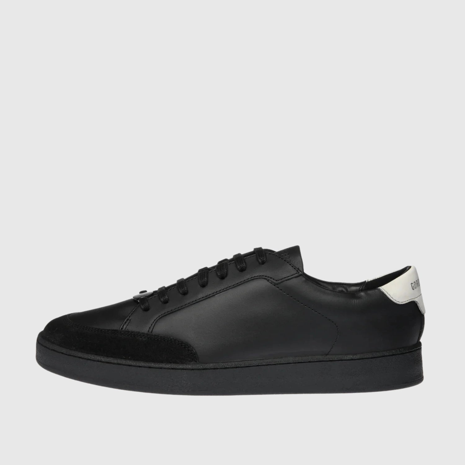 Garry Stockholm Black-White