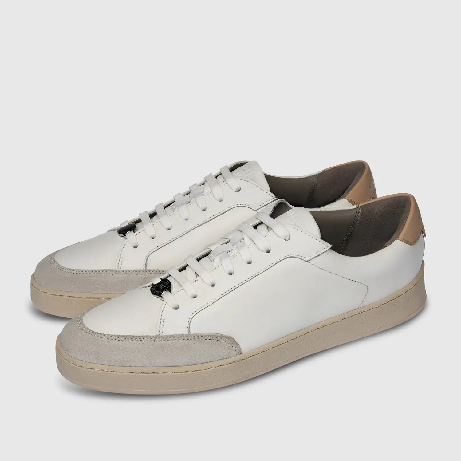 Garry Stockholm White Cream Cognac