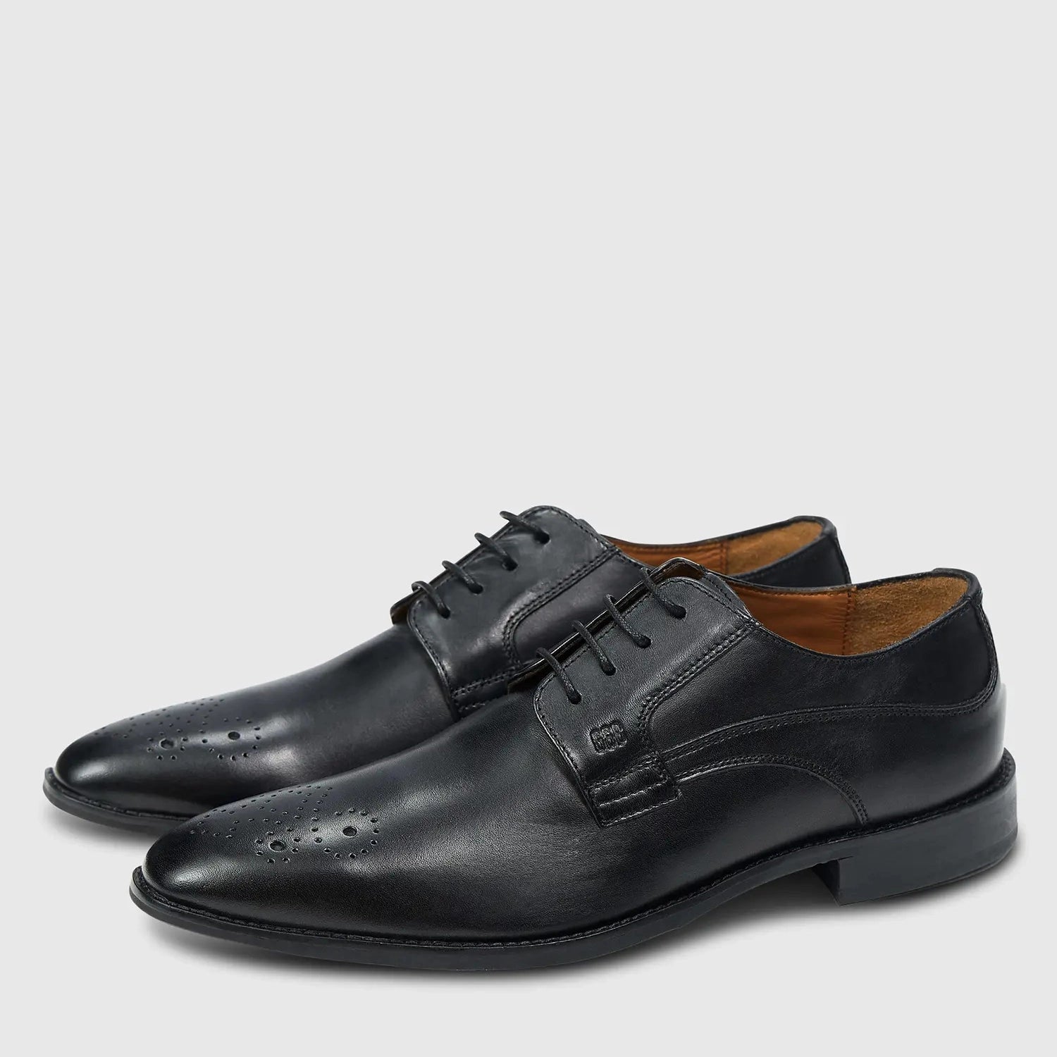 Lorenzo Cochin Black